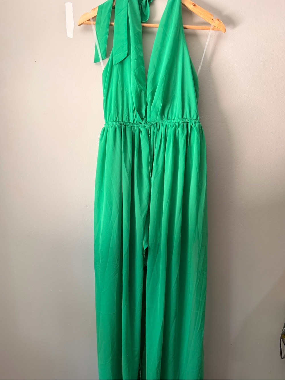 Women’s Elegant Green Halter Short Dress